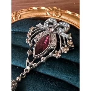 Vintage Silver Tone Leaf Brooch Textured Nature Elegant Classic Costume Jewelry